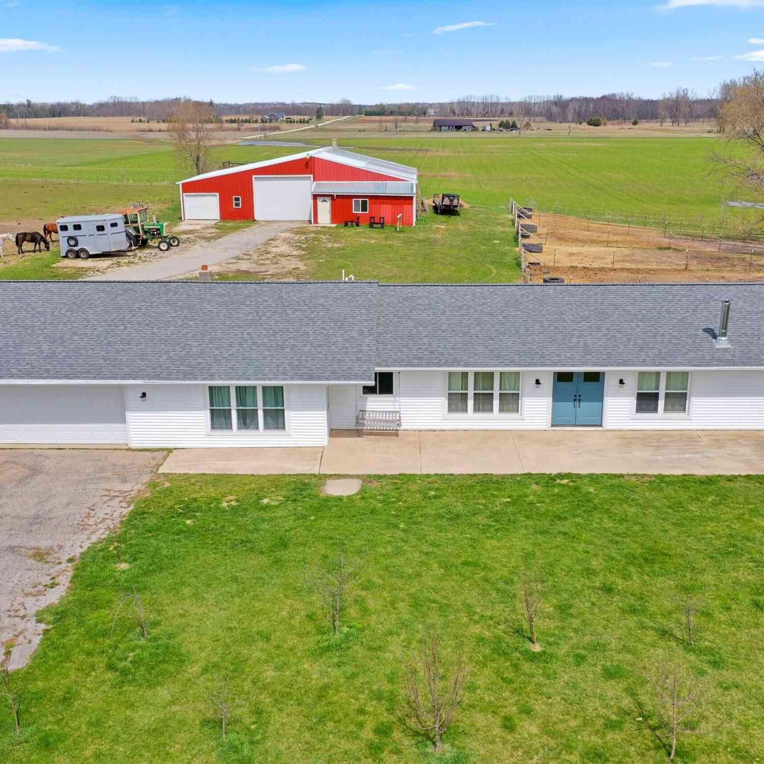 Homes For Sale - 14612 Slager<br/> Franklin, WI 54230