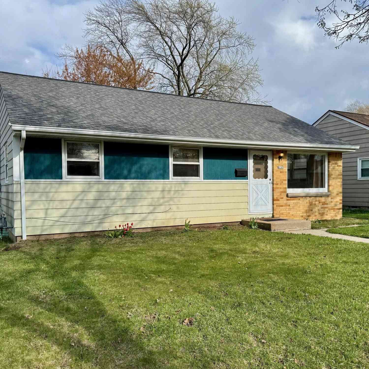 Homes For Sale - 4160 N 69th<br/> Milwaukee, WI 53216