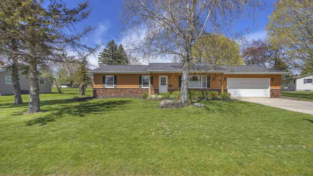 Homes For Sale - 1208 Emerson<br/> Sheboygan County, Howards Grove, WI 53083