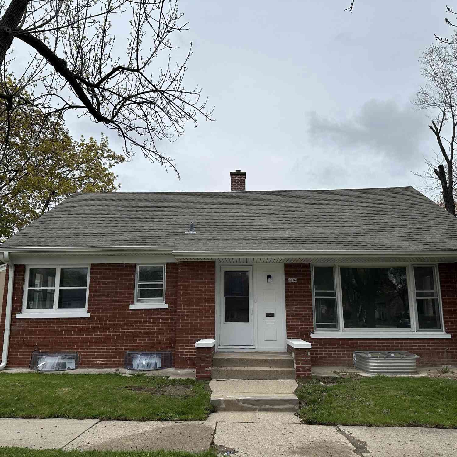 Homes For Sale - 5004 W Nash<br/> Milwaukee, WI 53216