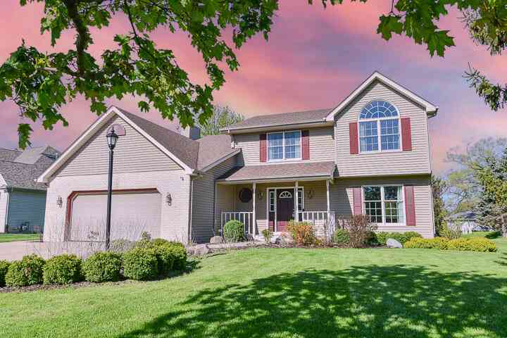 Homes For Sale - 8004 103rd<br/> Pleasant Prairie, WI 53158