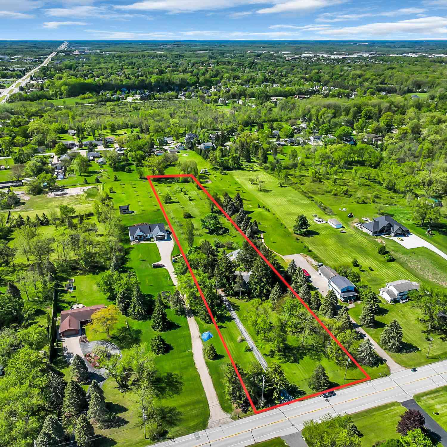 Homes For Sale - 2901 W Forest Hill<br/> Franklin, WI 53132