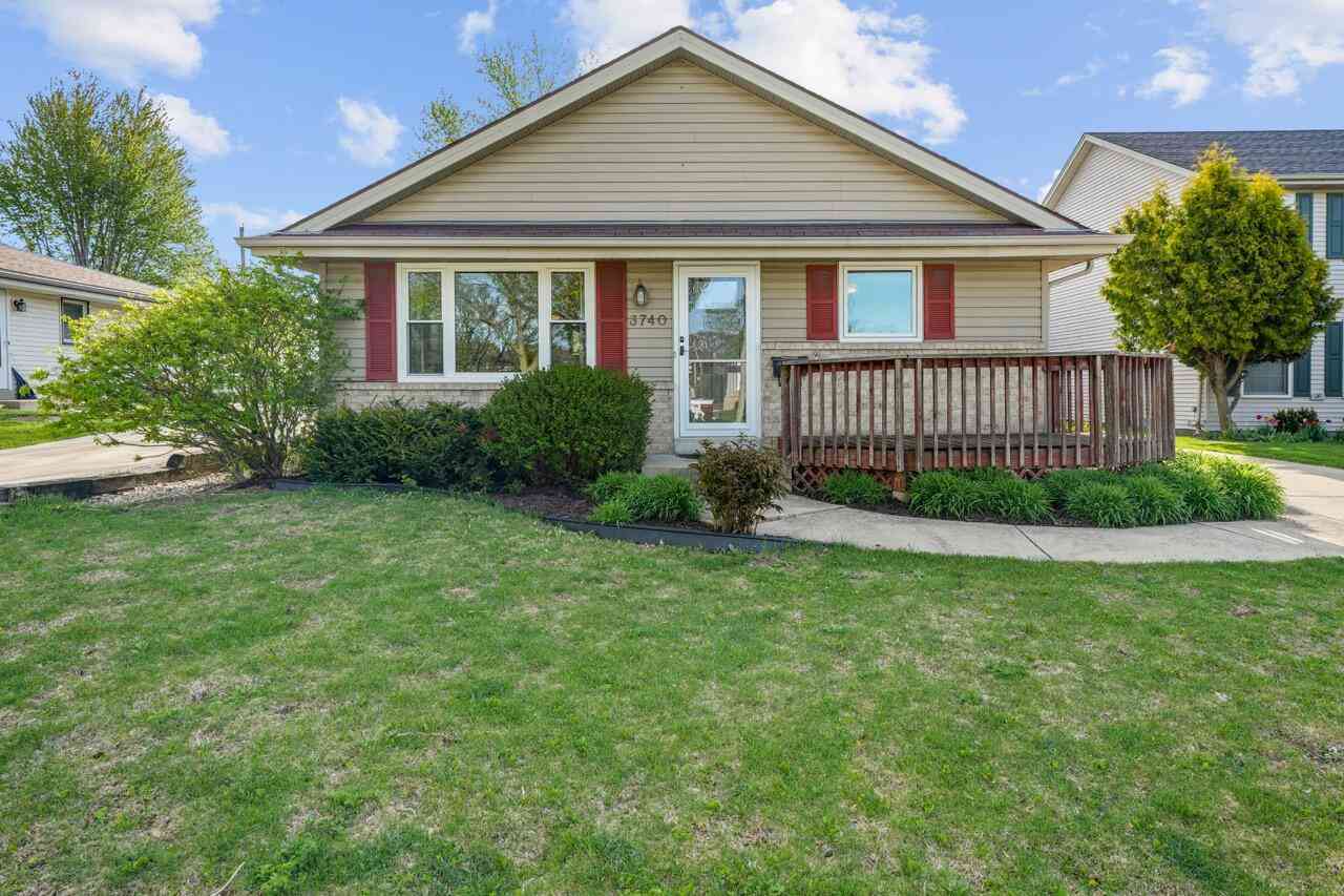 Homes For Sale - 3740 S 94th<br/> Milwaukee, WI 53228