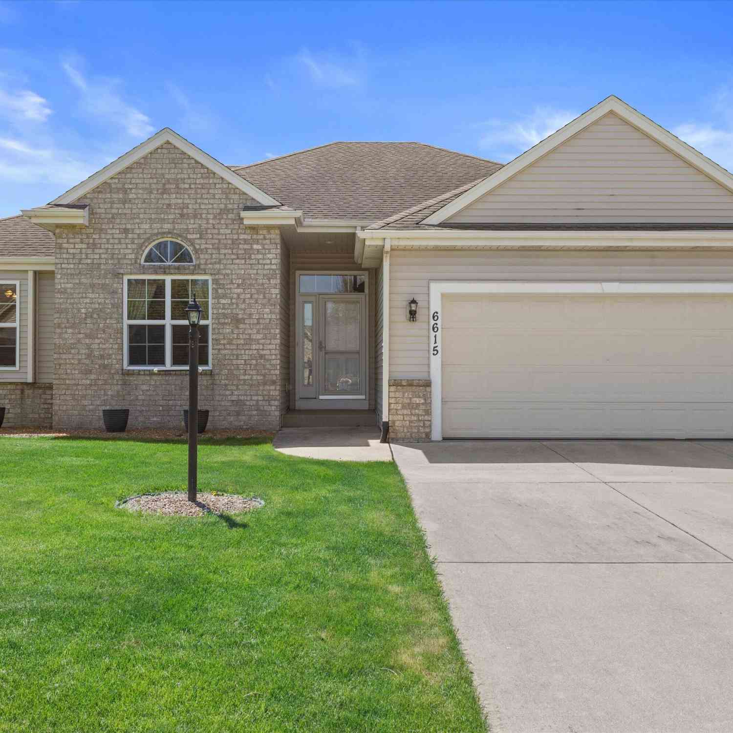 Homes For Sale - 6615 Greenhill<br/> Mount Pleasant, WI 53406