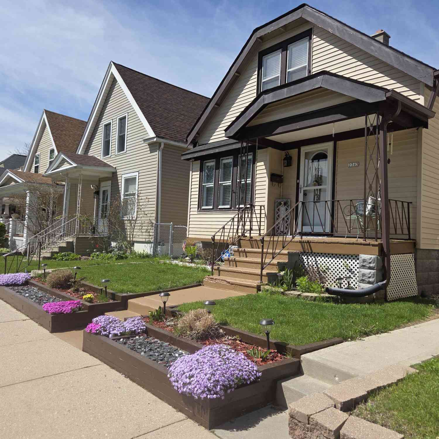 Homes For Sale - 2343 S 34th<br/> Milwaukee, WI 53215