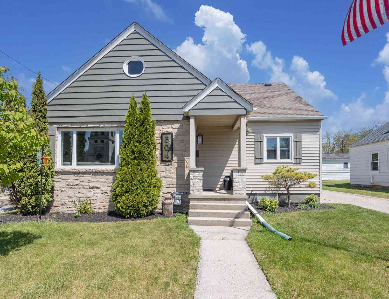 Homes For Sale - 304 Fredonia<br/> Ozaukee County, Fredonia, WI 53021