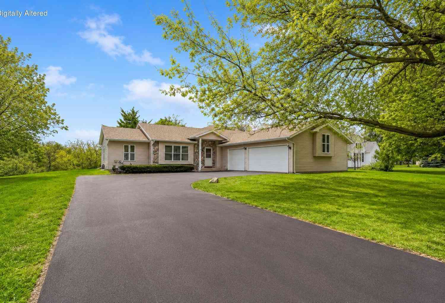 Homes For Sale - 9371 S Chicago<br/> Oak Creek, WI 53154