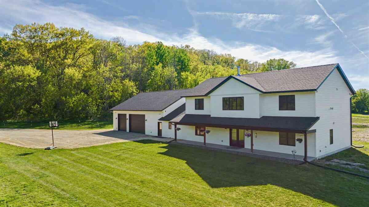 Homes For Sale - W5778 Koss<br/> Onalaska, WI 54650