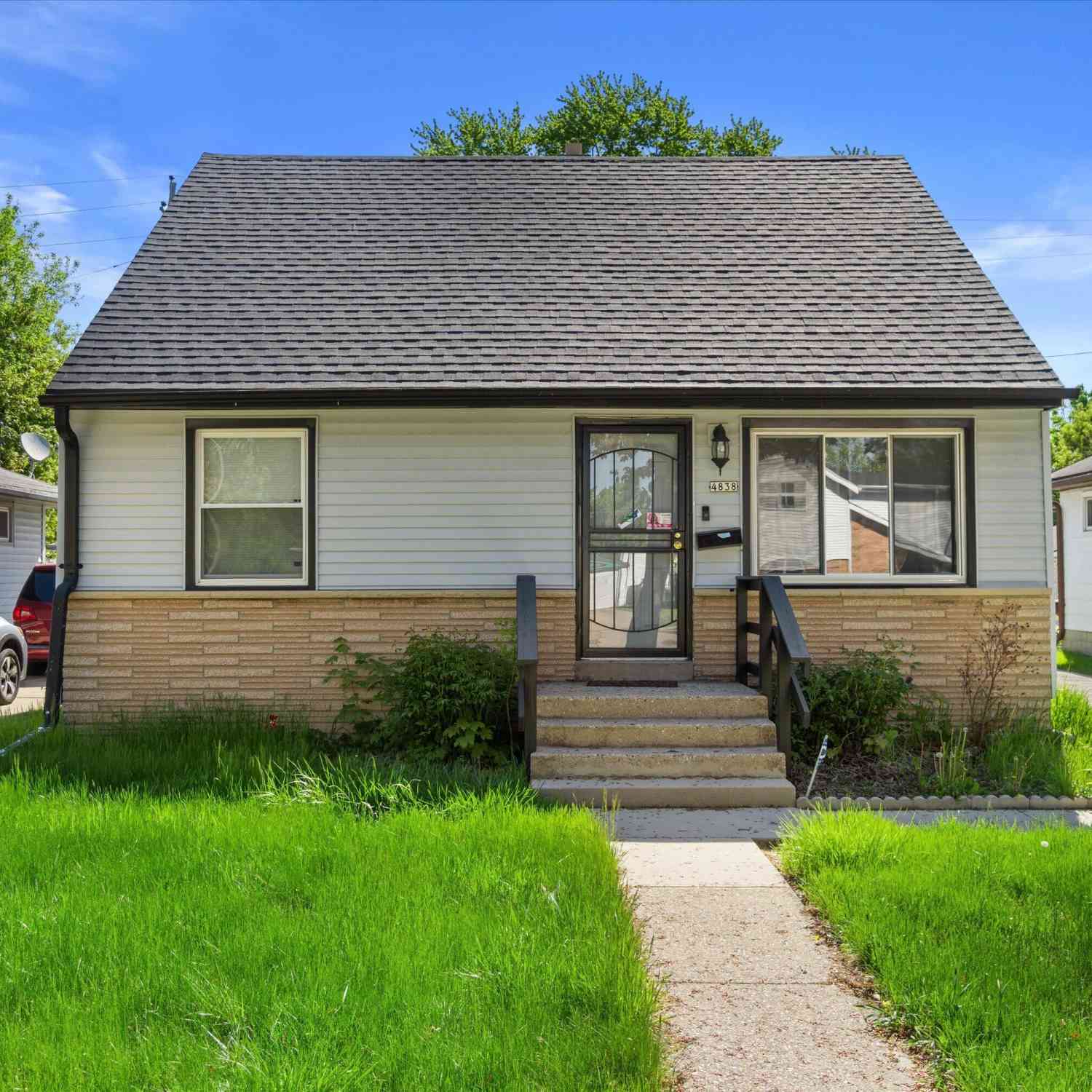 Homes For Sale - 4838 N 45th<br/> Milwaukee, WI 53218