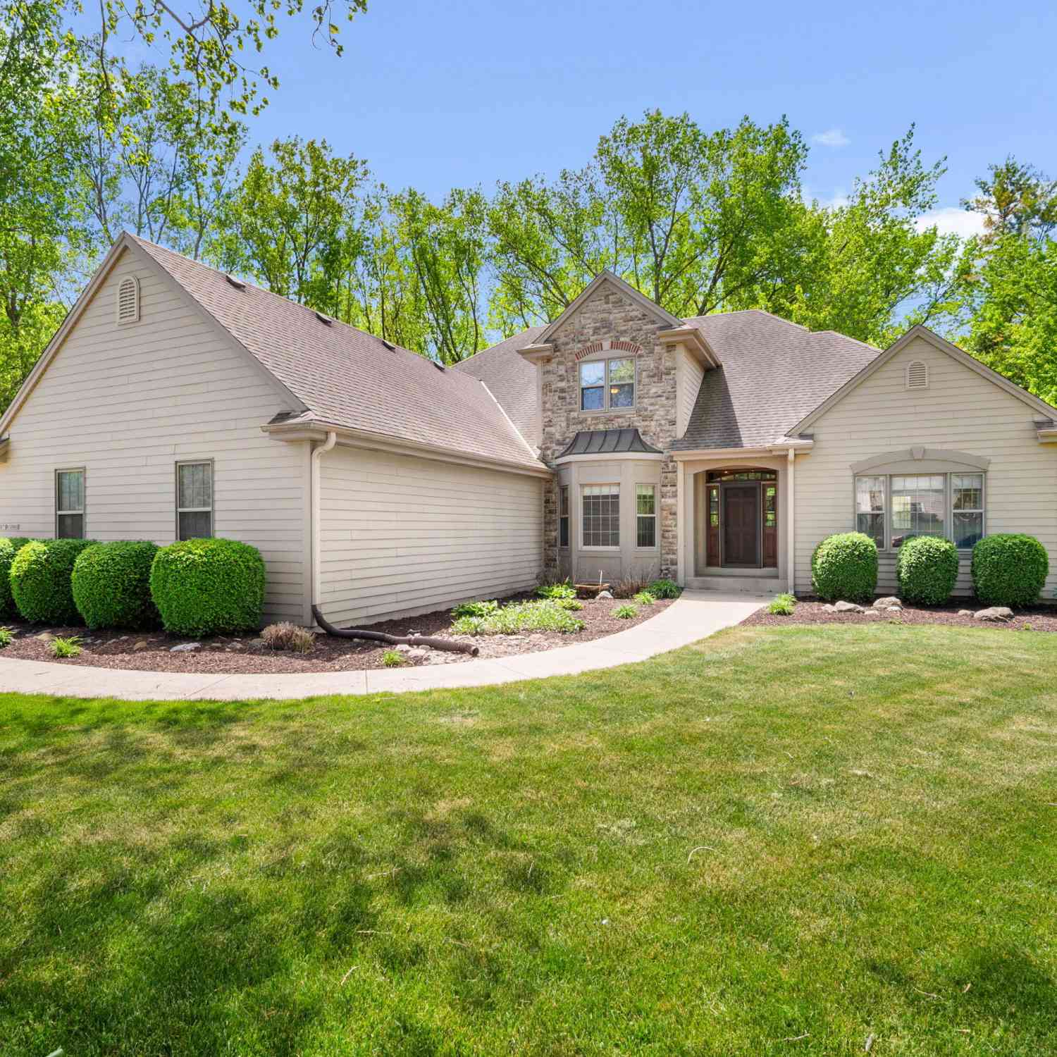 Homes For Sale - S71W12903 Tess Corners<br/> Waukesha County, Muskego, WI 53150
