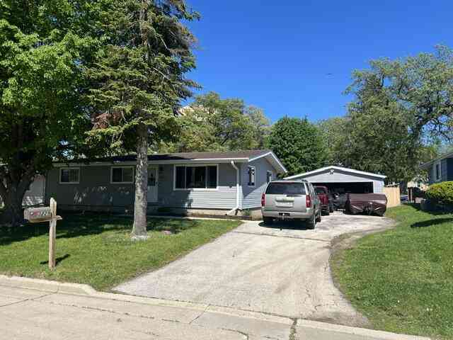 Homes For Sale - 3229 Kearney<br/> Mount Pleasant, WI 53403