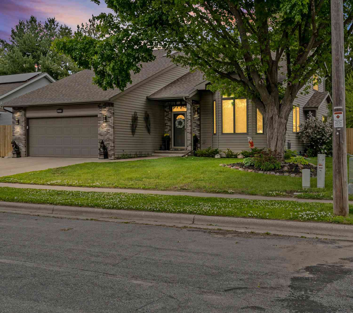 Homes For Sale - 2019 Sandalwood<br/> Onalaska, WI 54650