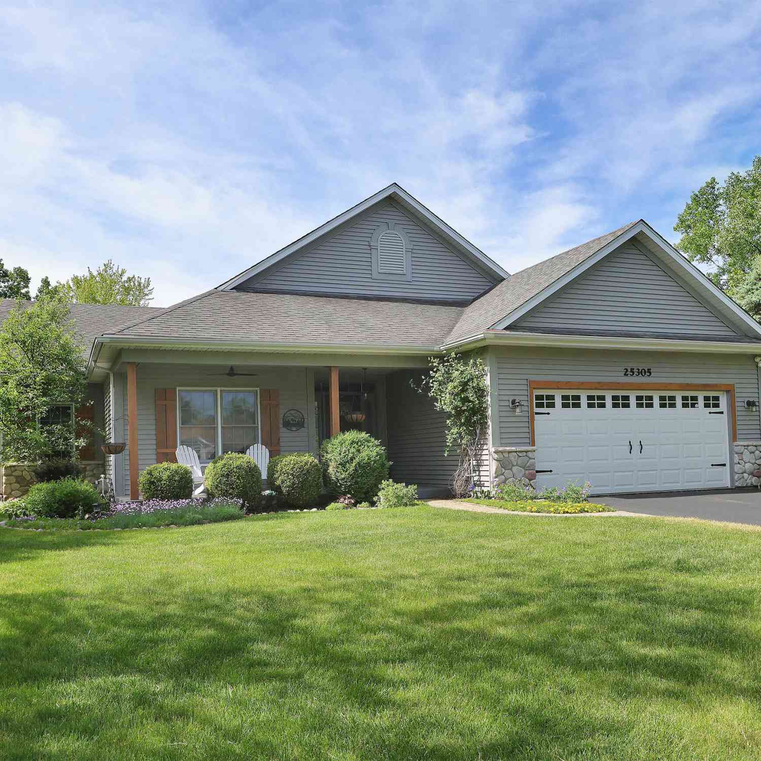 Homes For Sale - 25305 Runyard #W<br/> Salem, WI 53179