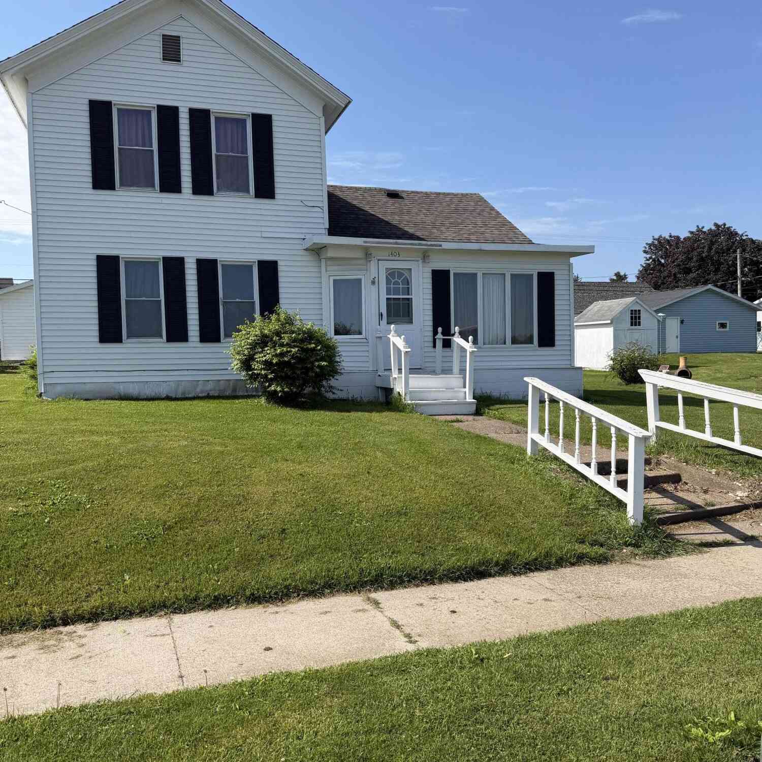 Homes For Sale - 1403 Bangor<br/> La Crosse County, Bangor, WI 54614