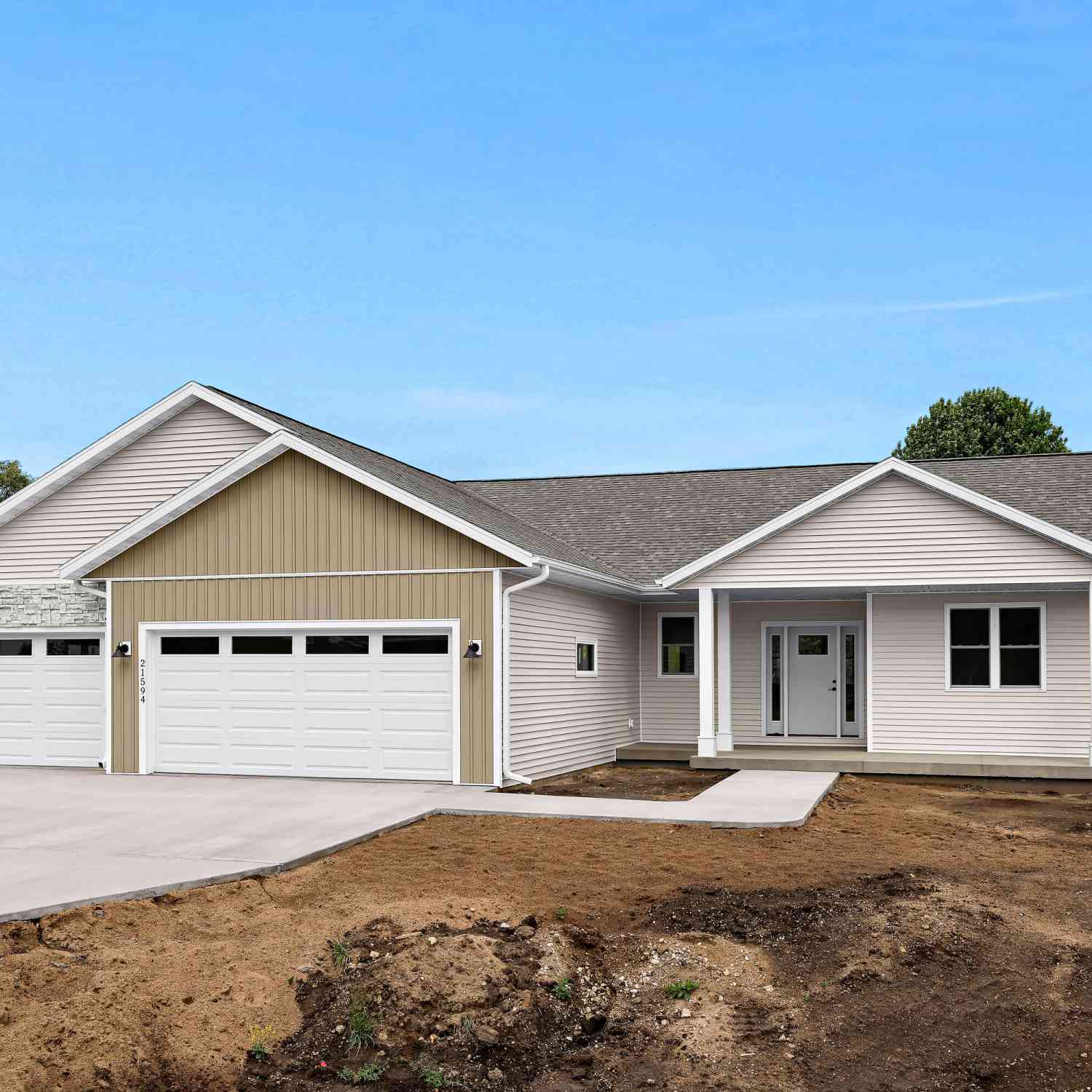 Homes For Sale - 21594 Somerset Down<br/> Galesville, WI 54630