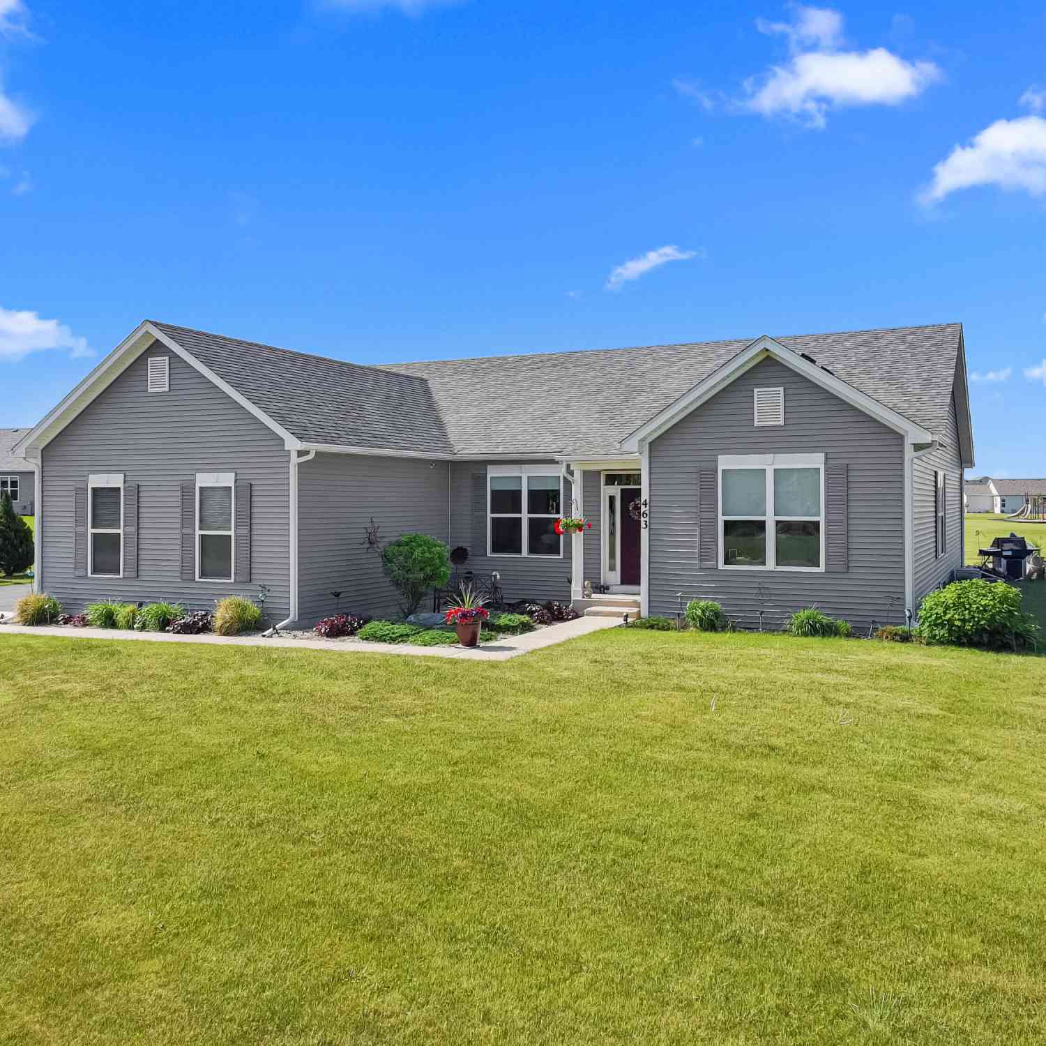 Homes For Sale - 463 Chasefield<br/> Williams Bay, WI 53191