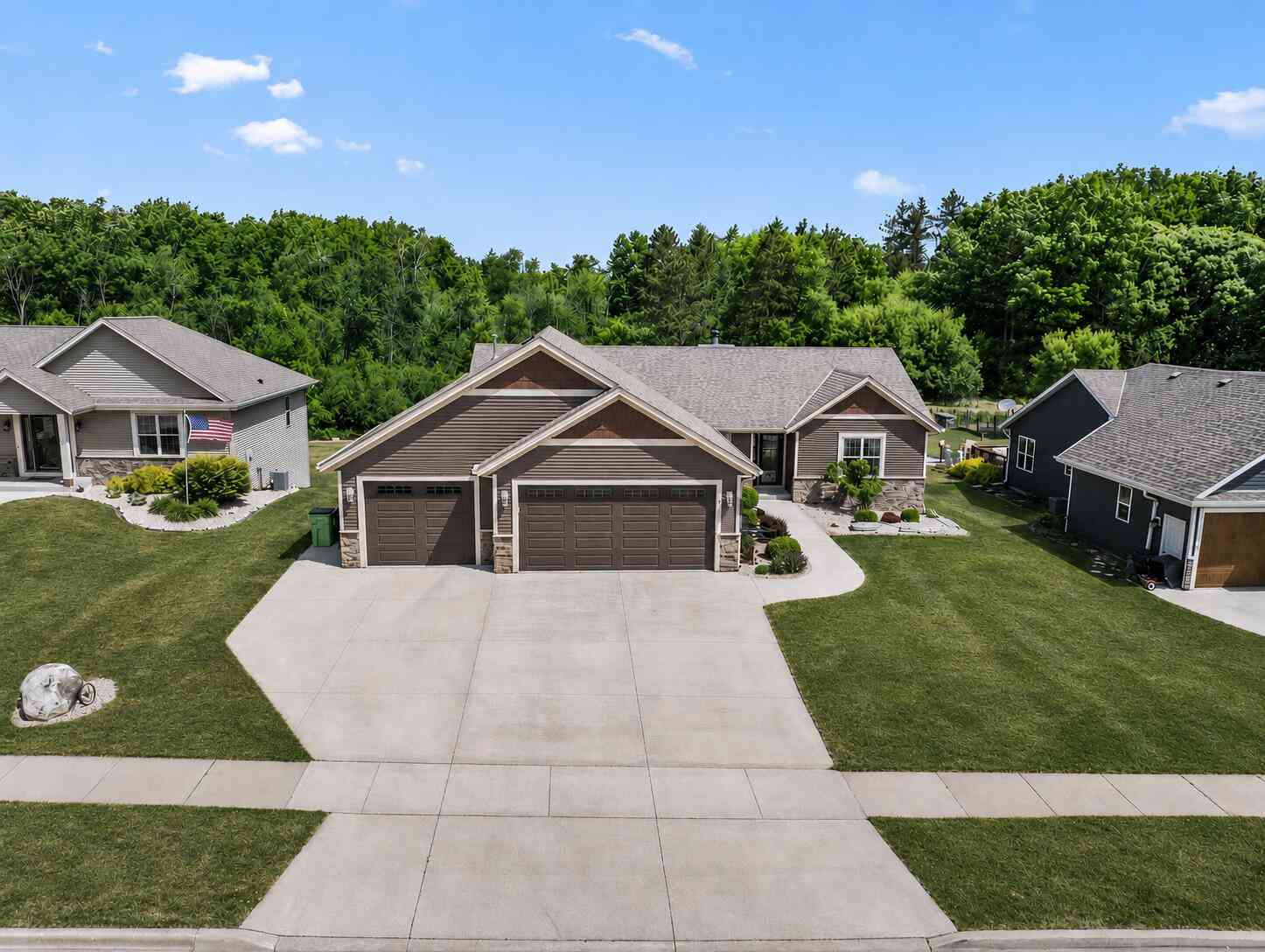 Homes For Sale - 220 Silver Fox<br/> Kewaskum, WI 53040