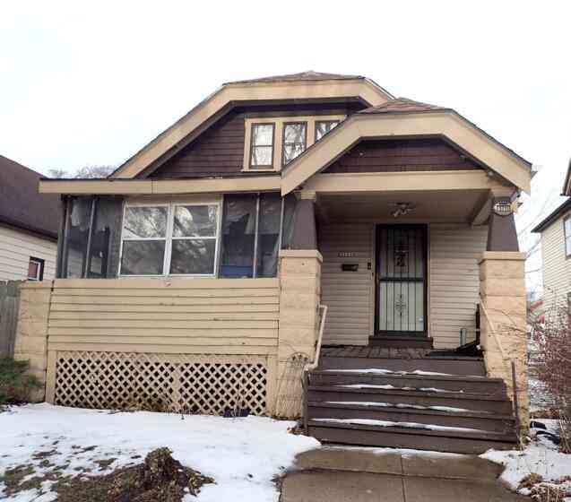 Homes For Sale - 3711 N Dr William Finlayson<br/> Milwaukee, WI 53212