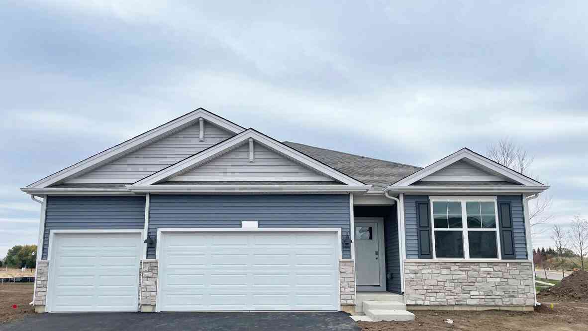 Homes For Sale - 5746 Hunter<br/> Racine County, Mount Pleasant, WI 53406
