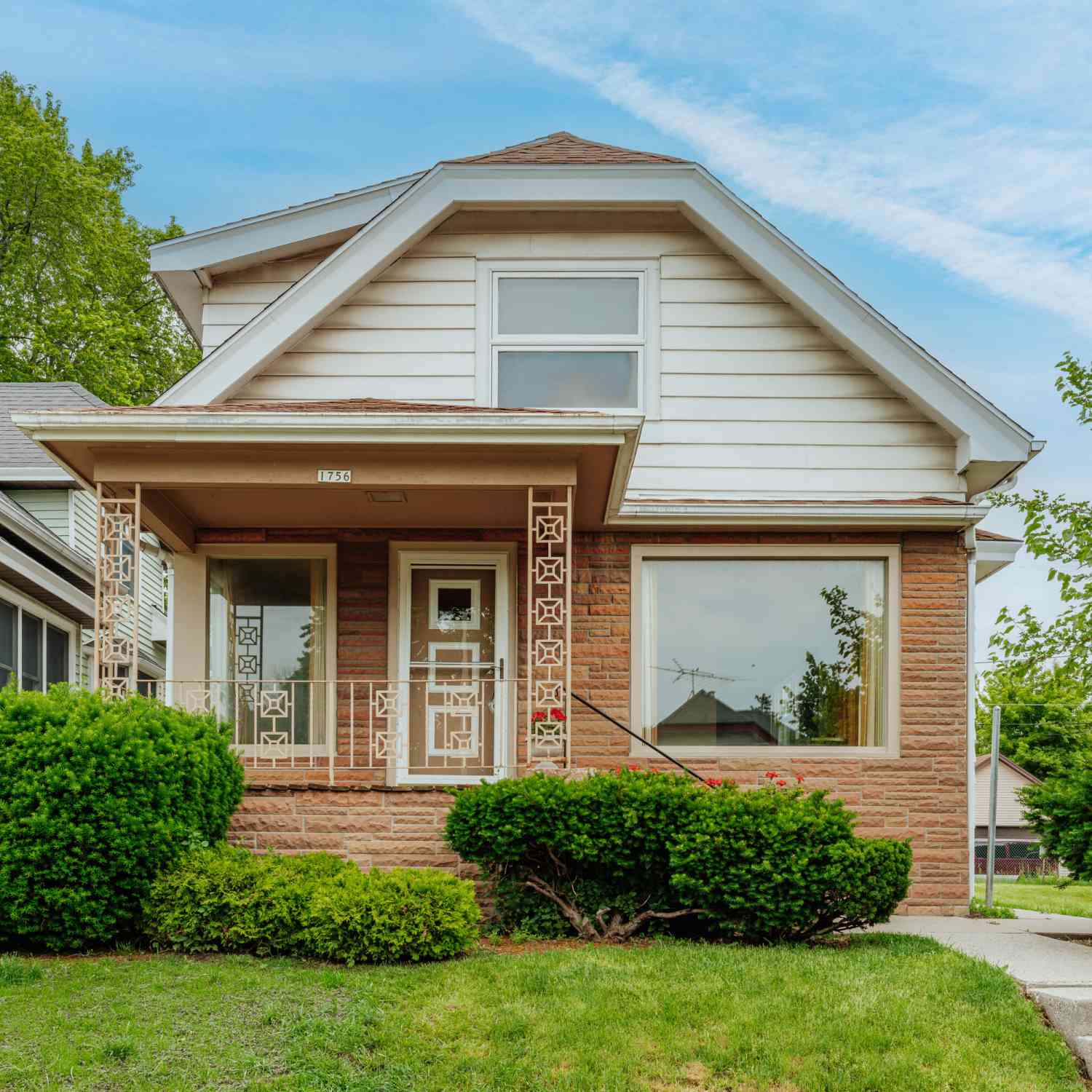 Homes For Sale - 1756 S 72nd<br/> West Allis, WI 53214