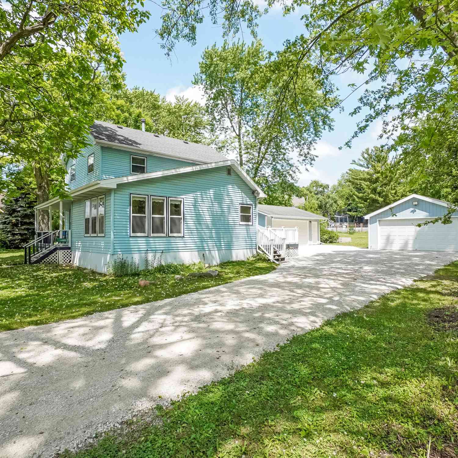 Homes For Sale - 224 Plank<br/> Mukwonago, WI 53149