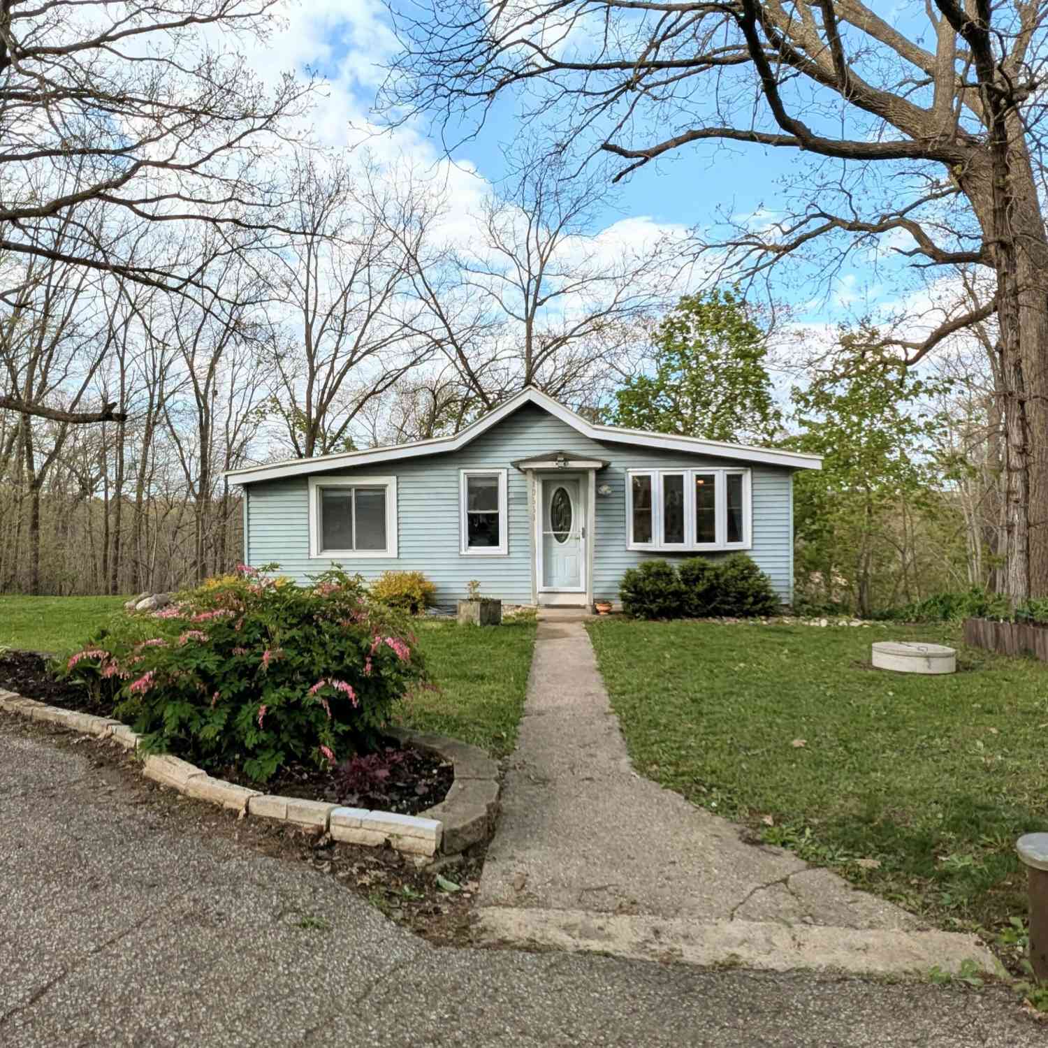 Homes For Sale - W344S10664 Island View<br/> Eagle, WI 53149
