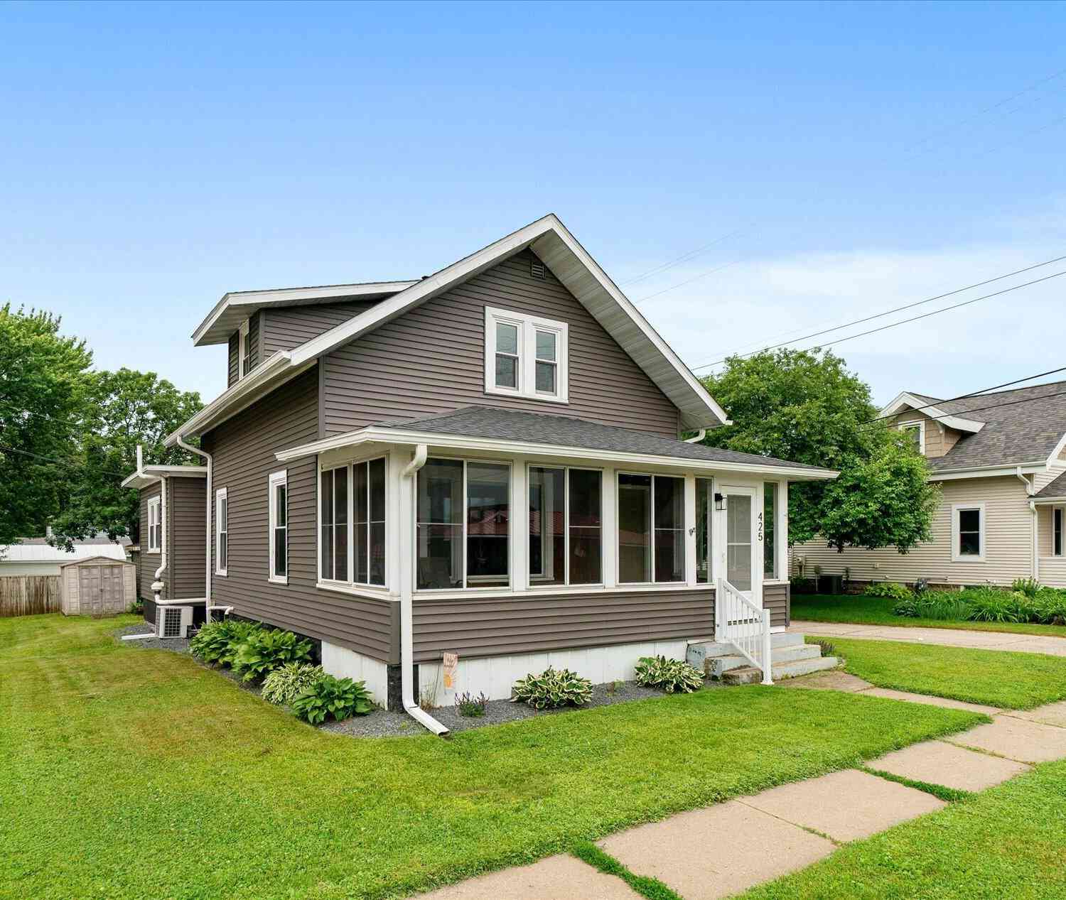 Homes For Sale - 425 Garland<br/> West Salem, WI 54669