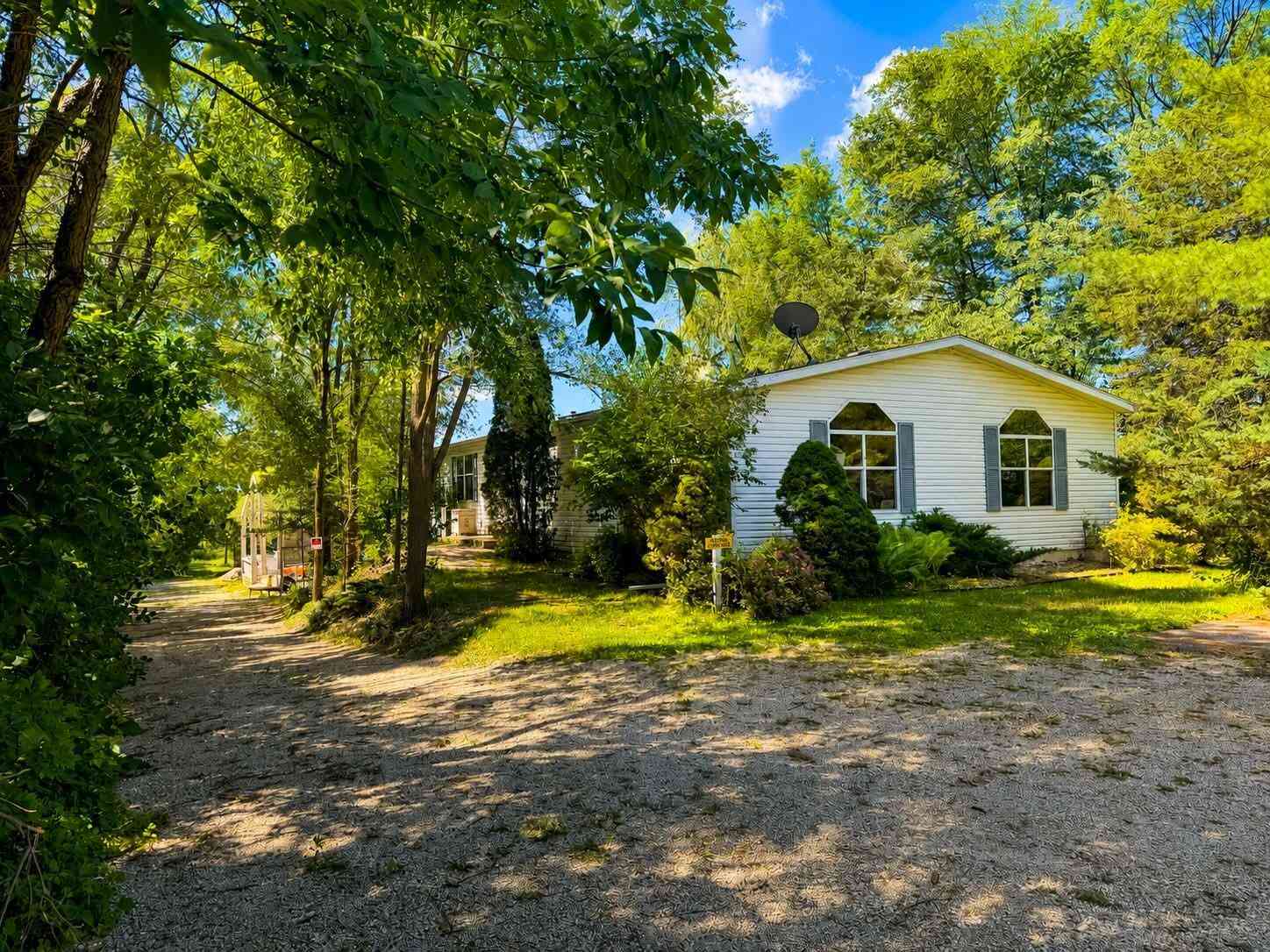 Homes For Sale - W749 Us Highway 18<br/> Jefferson County, Sullivan, WI 53178