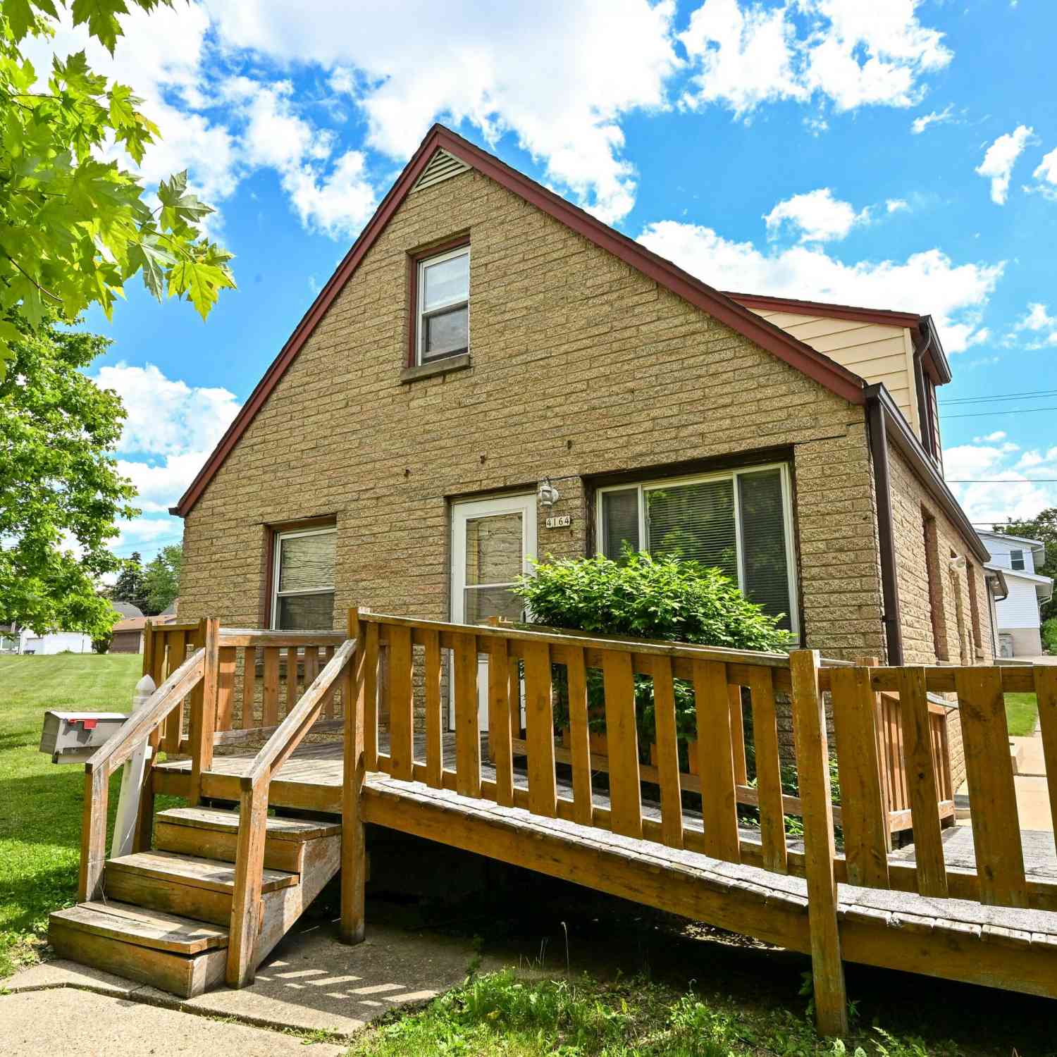 Homes For Sale - 4164 S 4th<br/> Milwaukee, WI 53207