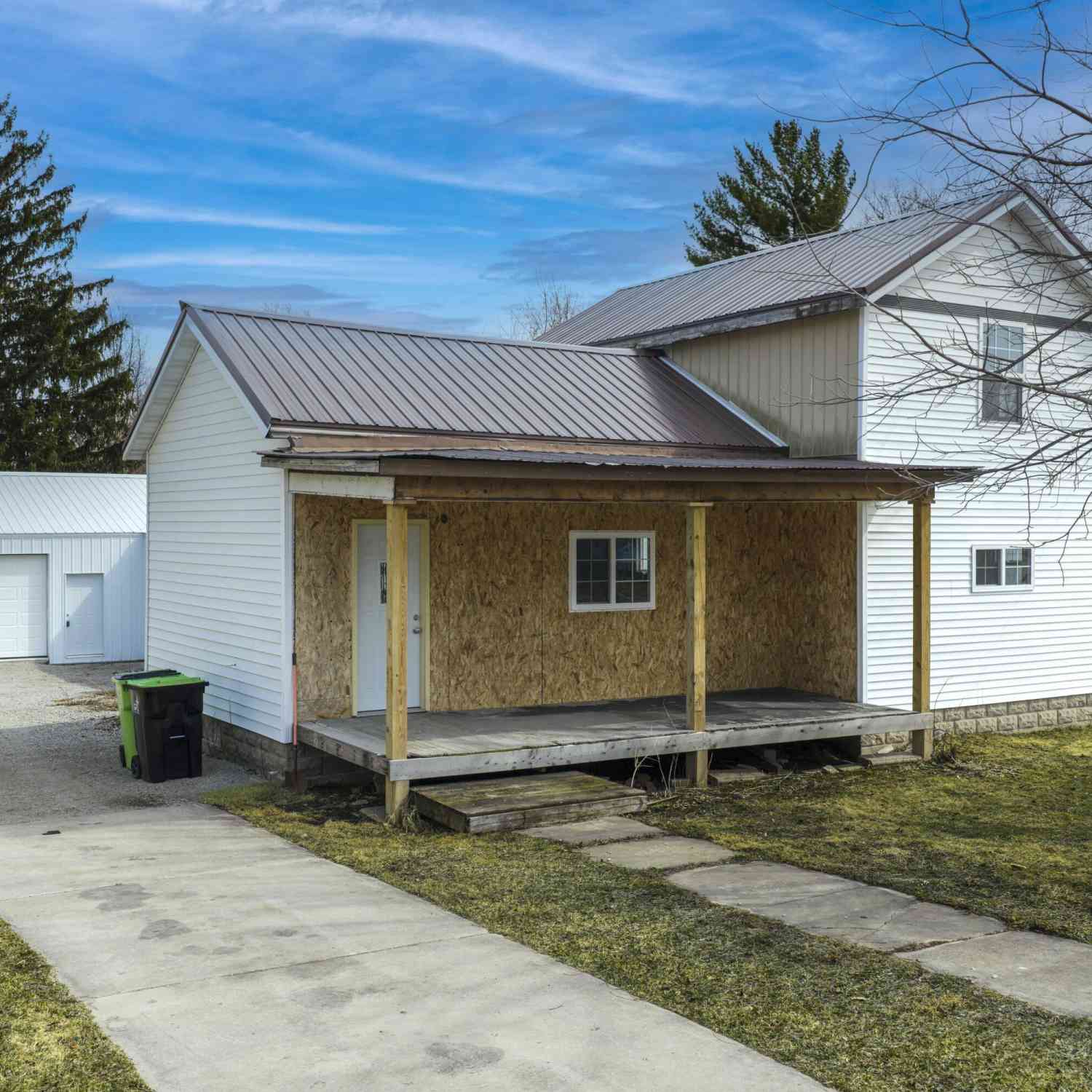 Homes For Sale - 406 S College<br/> Fox Lake, WI 53933