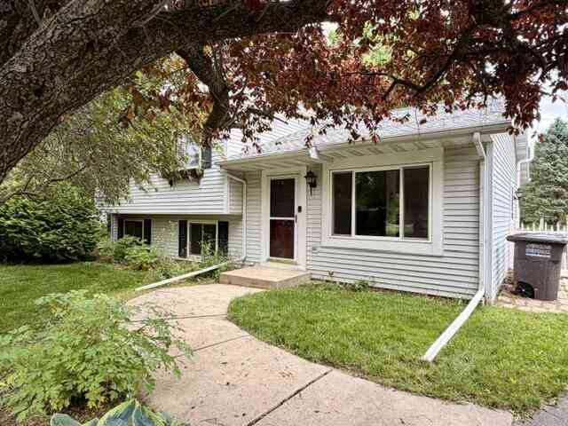 Homes For Sale - W5182 Jason<br/> Walworth County, Elkhorn, WI 53121