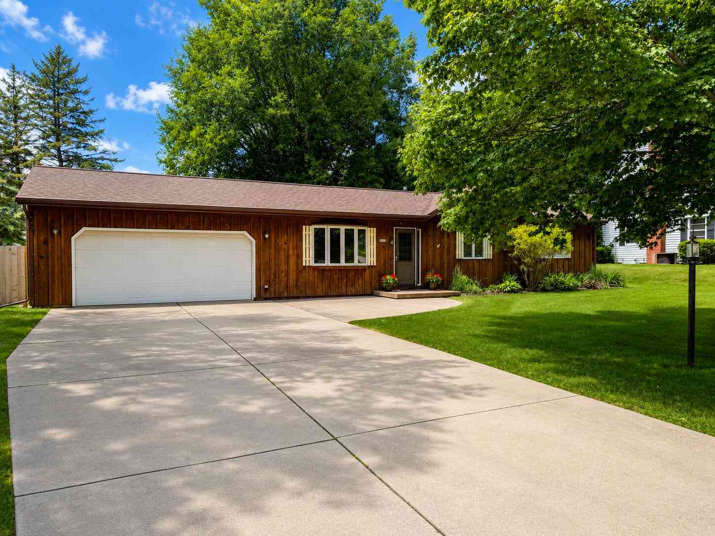 Homes For Sale - 1412 N 40th<br/> Sheboygan, WI 53081