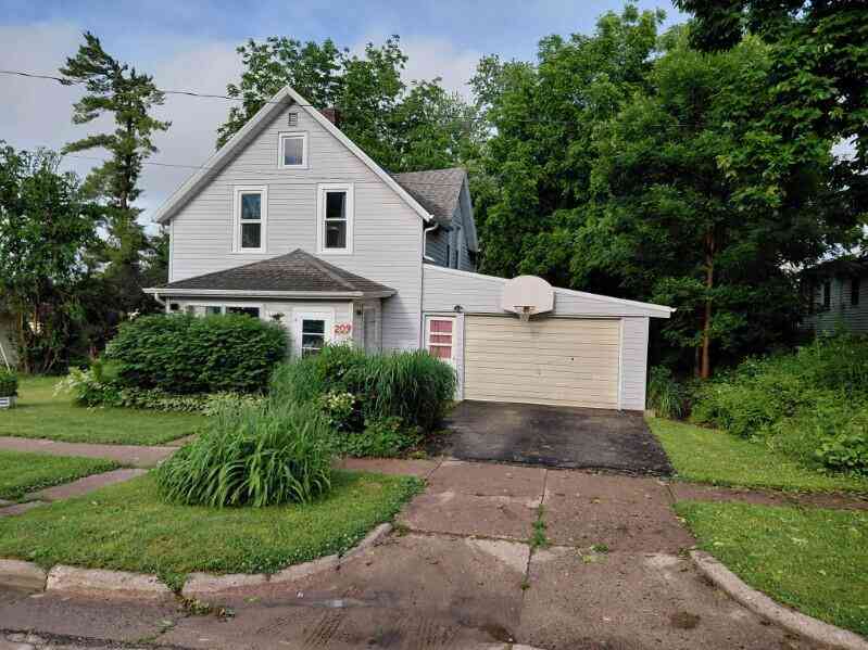 Homes For Sale - 209 N Dunlap<br/> Vernon County, Viroqua, WI 54665