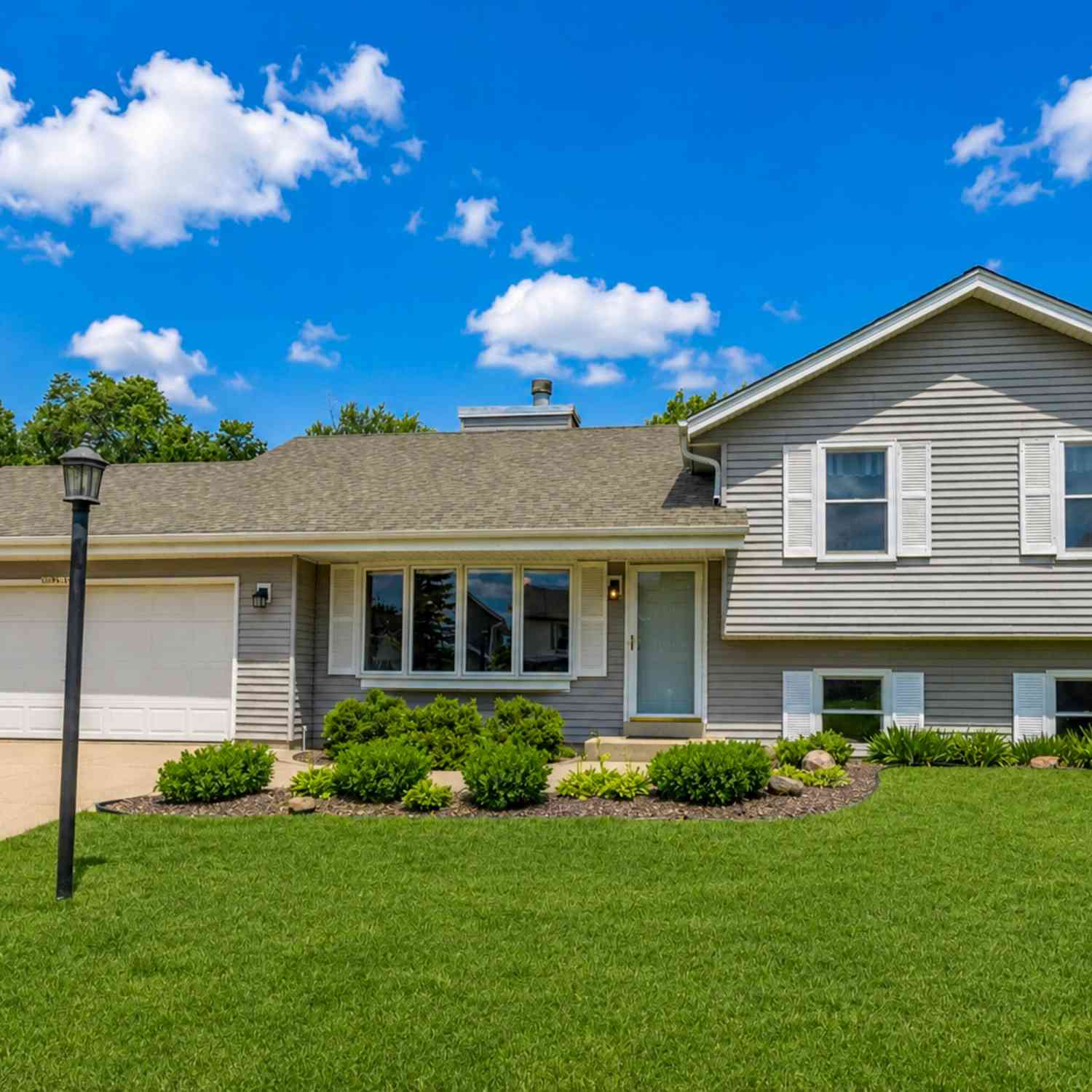 Homes For Sale - N50W14230 Fairmount<br/> Menomonee Falls, WI 53051