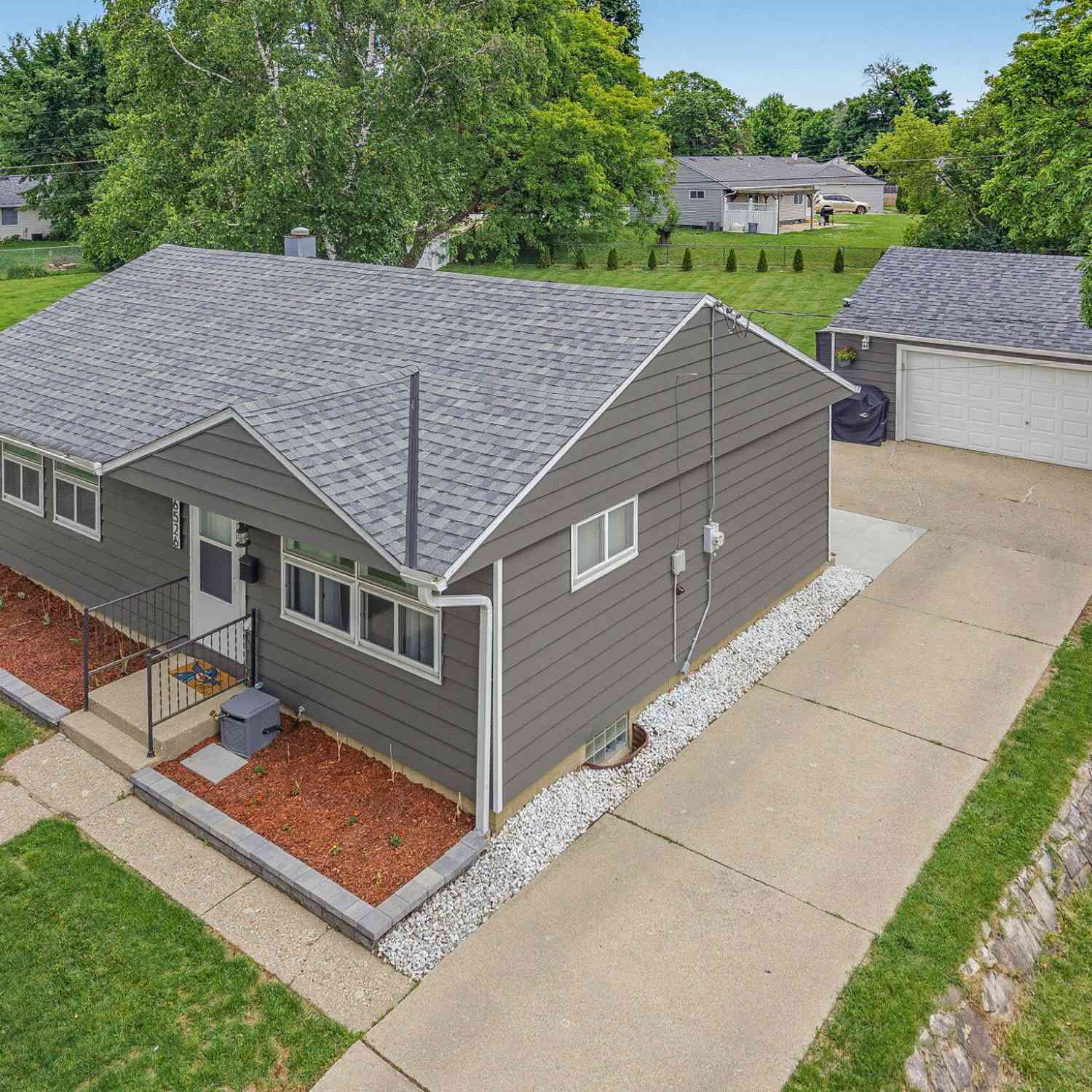Homes For Sale - 6526 W Burdick<br/> Milwaukee, WI 53219