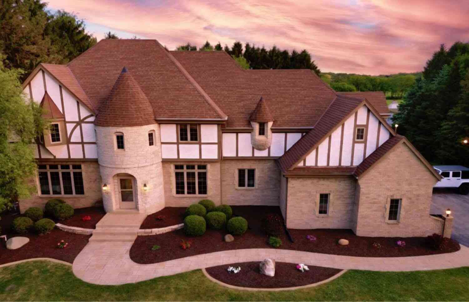 Homes For Sale - N56W27072 Lisbon<br/> Lisbon, WI 53089