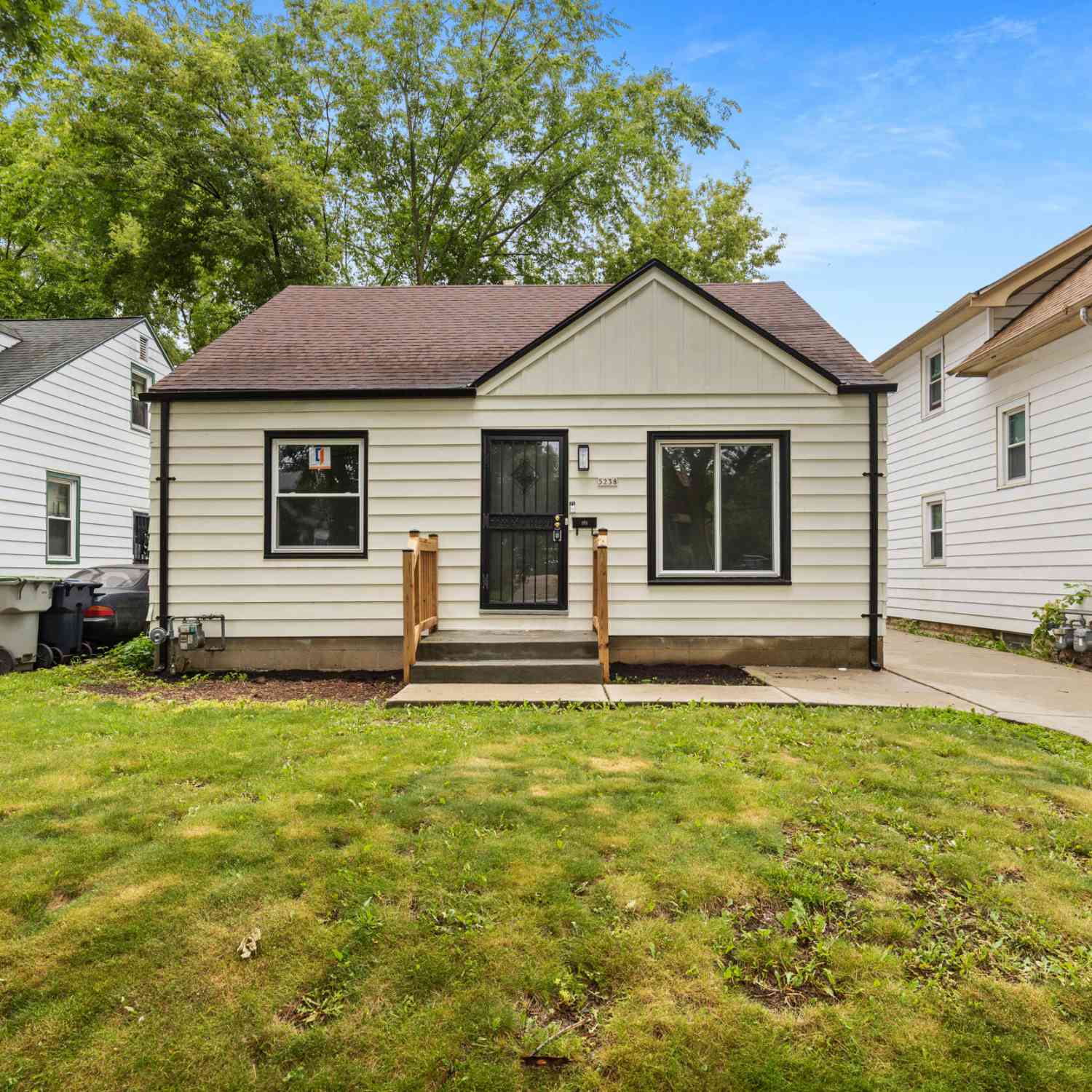Homes For Sale - 5238 N 53rd<br/> Milwaukee, WI 53218