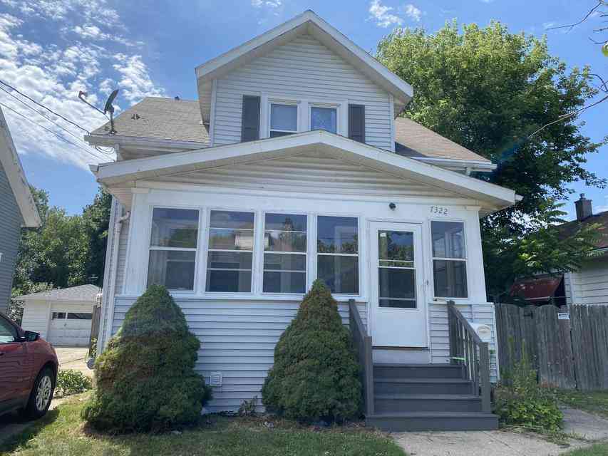 Homes For Sale - 7322 26th<br/> Kenosha, WI 53143