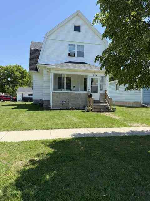 Homes For Sale - 1024 Wisconsin<br/> Fond Du Lac County, North Fond Du Lac, WI 54937