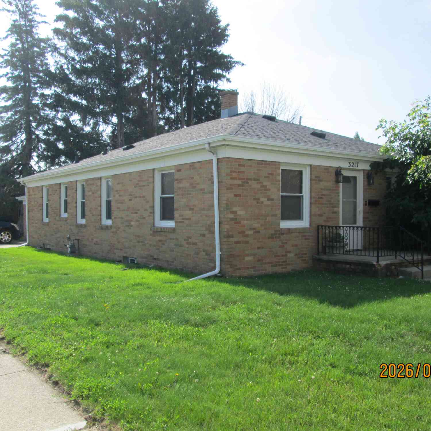 Homes For Sale - 3217 Caledonia<br/> Racine, WI 53402