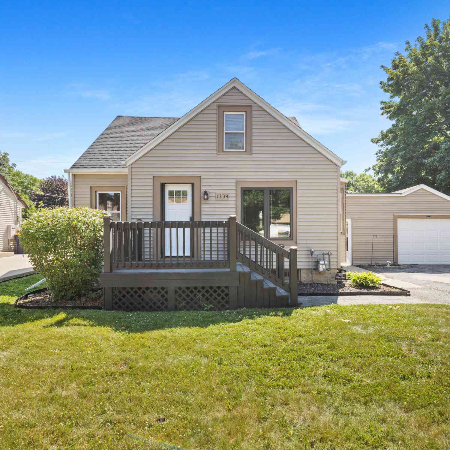 Homes For Sale - 1334 S 95th<br/> West Allis, WI 53214
