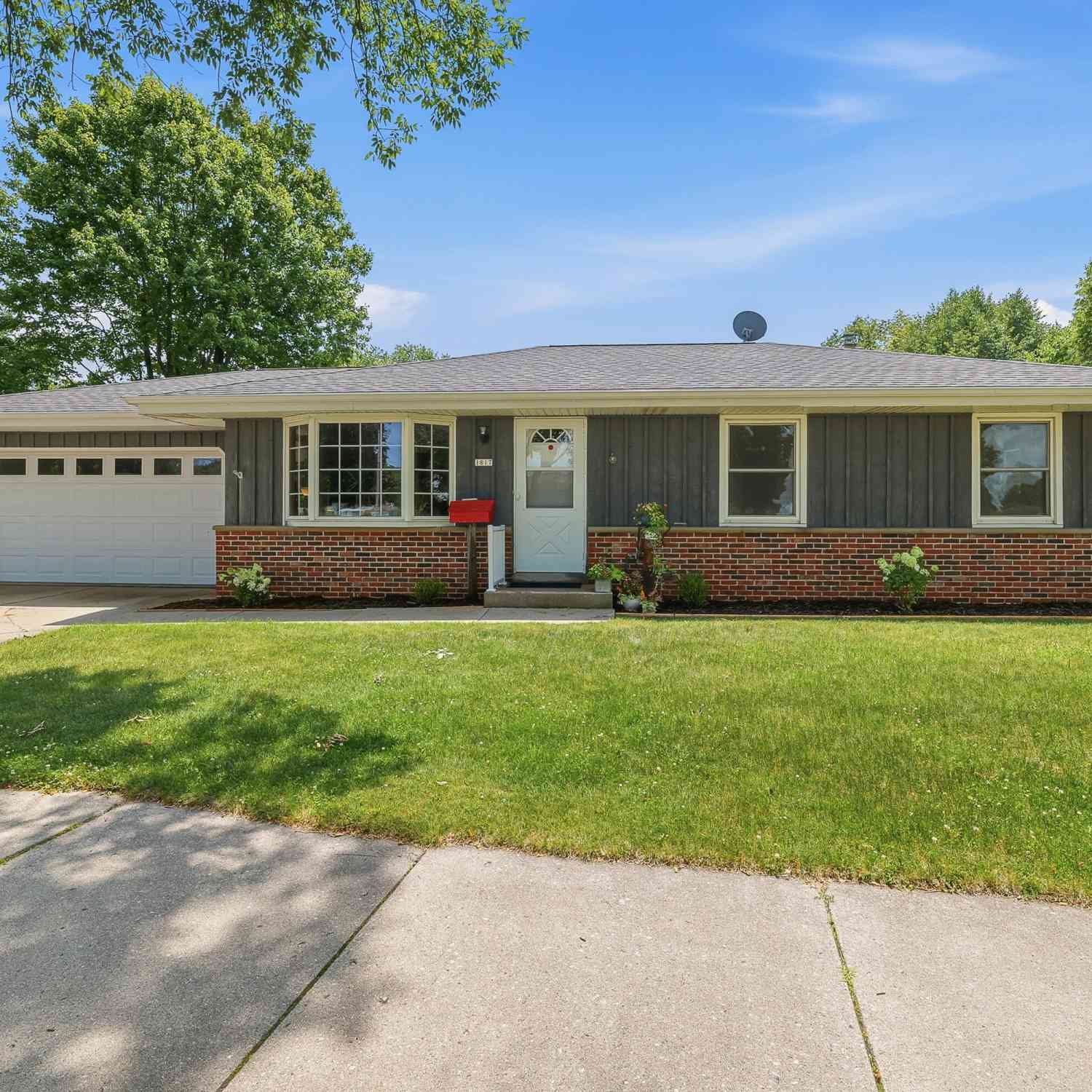 Homes For Sale - 1817 Wilson<br/> Sheboygan, WI 53081