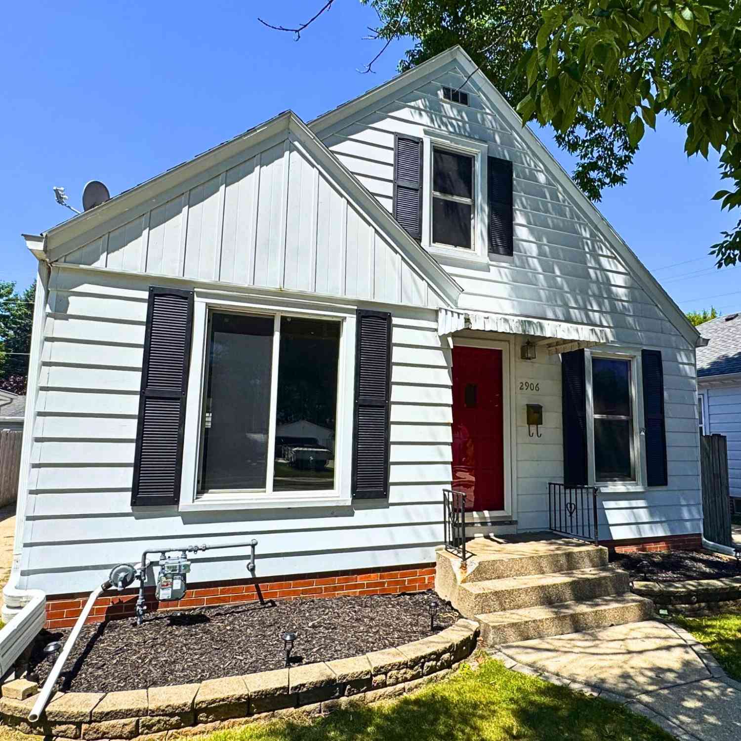 Homes For Sale - 2906 Erie<br/> Racine County, Racine, WI 53402
