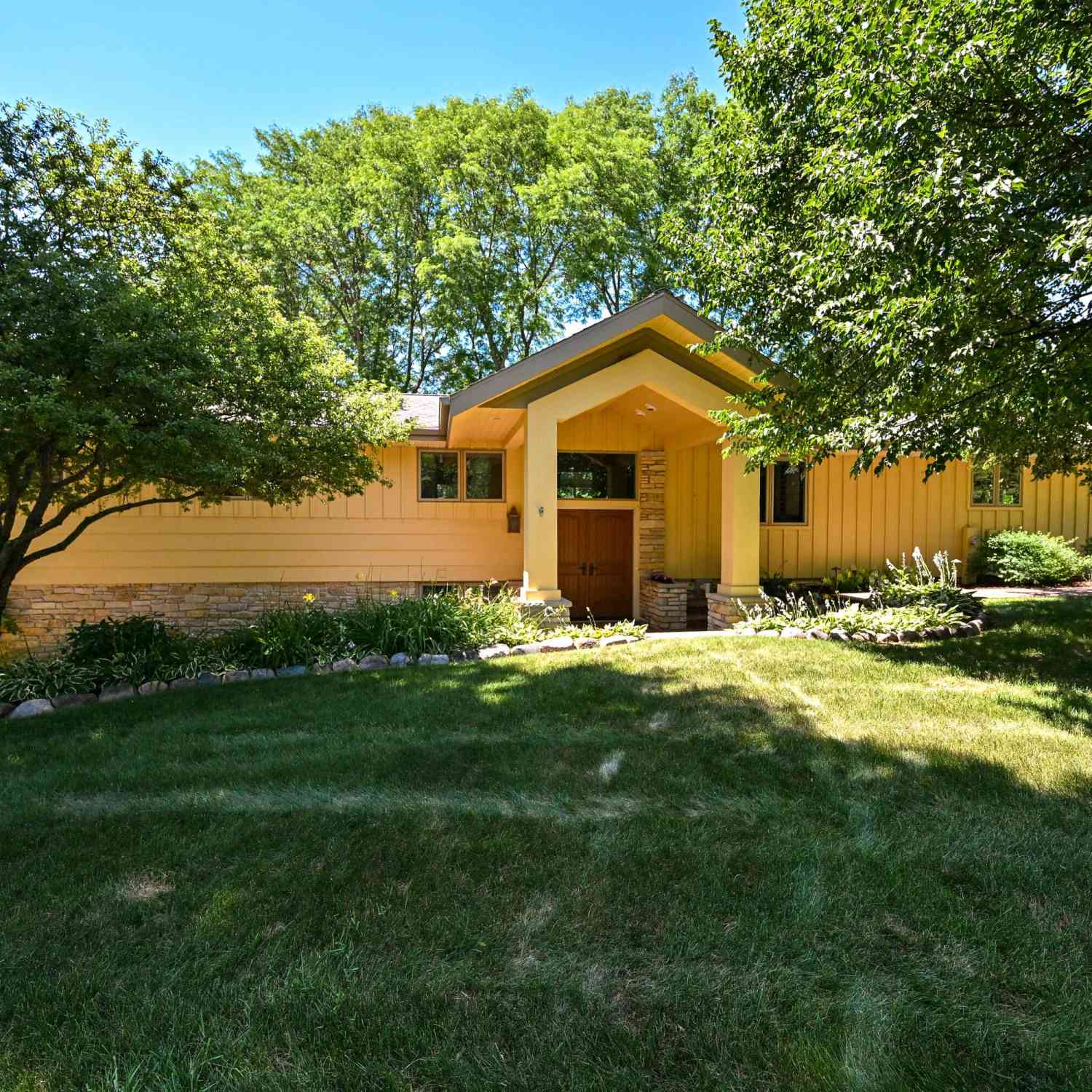 Homes For Sale - 5792 Finch<br/> Greendale, WI 53129