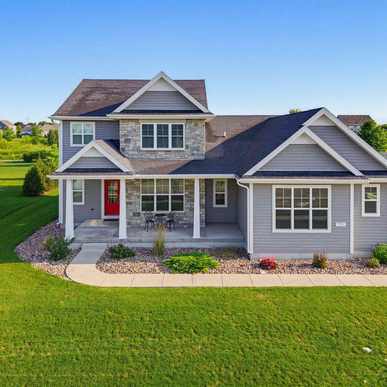 Homes For Sale - 7970 W Mourning Dove<br/> Ozaukee County, Mequon, WI 53097