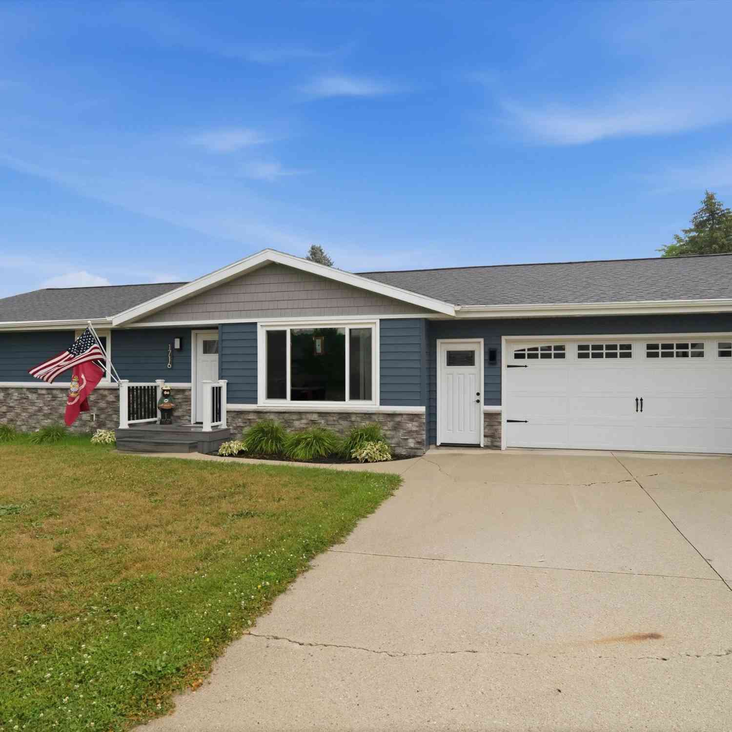 Homes For Sale - 1716 Eisenhower<br/> New Holstein, WI 53061