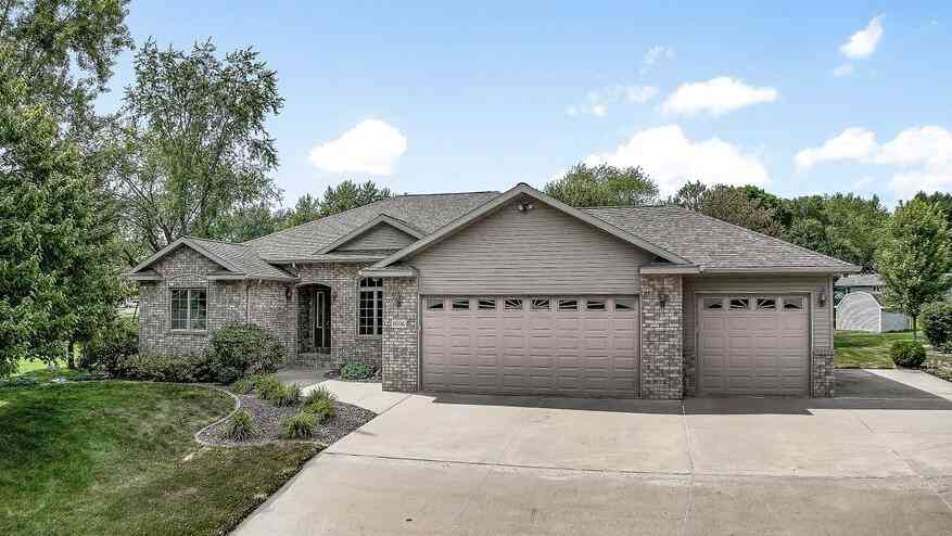 Homes For Sale - 1606 N Jean<br/> Marshfield, WI 54449