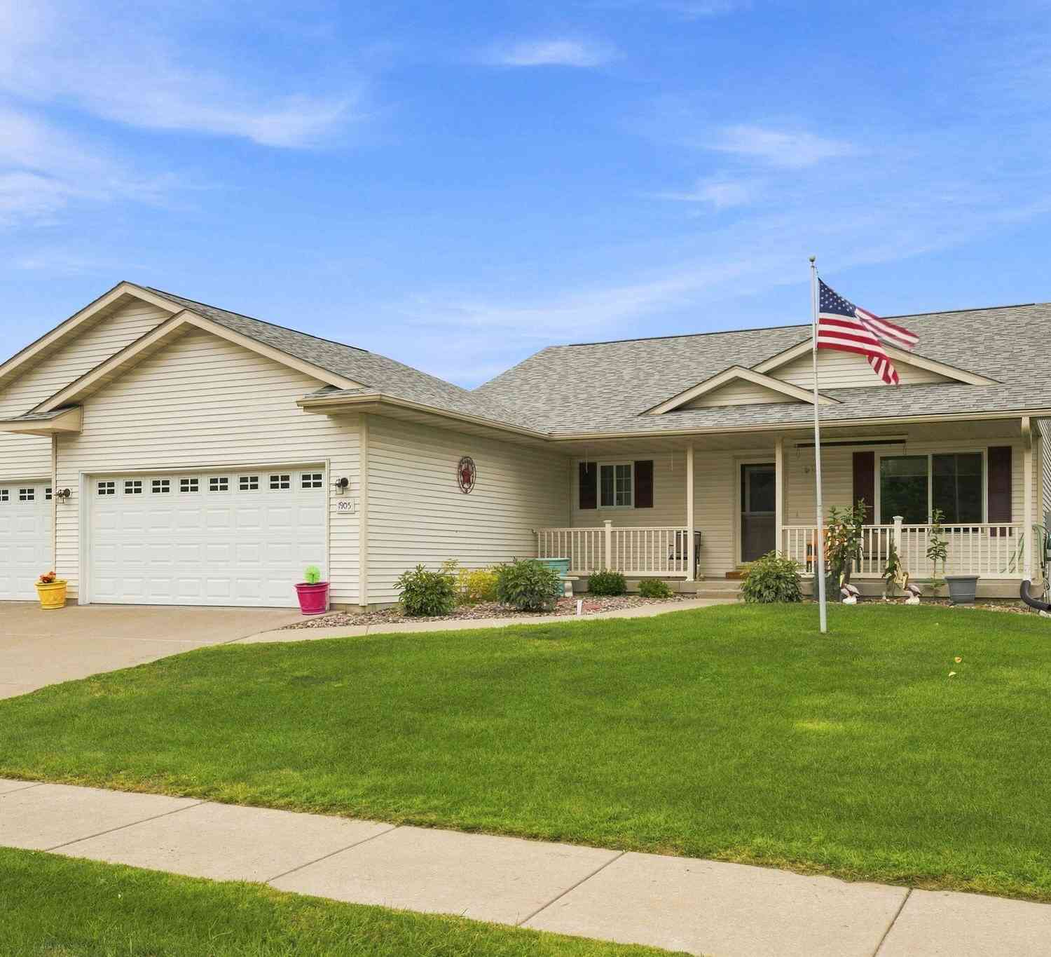 Homes For Sale - 1905 Crooked<br/> La Crosse County, Holmen, WI 54636
