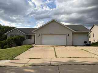 Homes For Sale - 32 E Sunset<br/> Milton, WI 53563