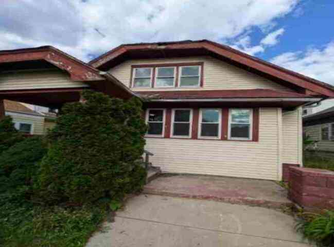 Homes For Sale - 3866 N 25th<br/> Milwaukee County, Milwaukee, WI 53206
